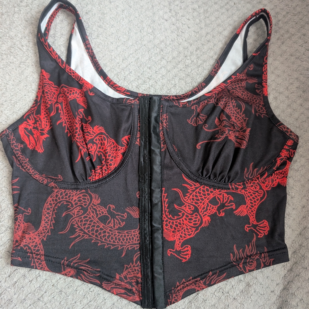 SHEIN Black and Red Dragon Print Bra with Structured Design